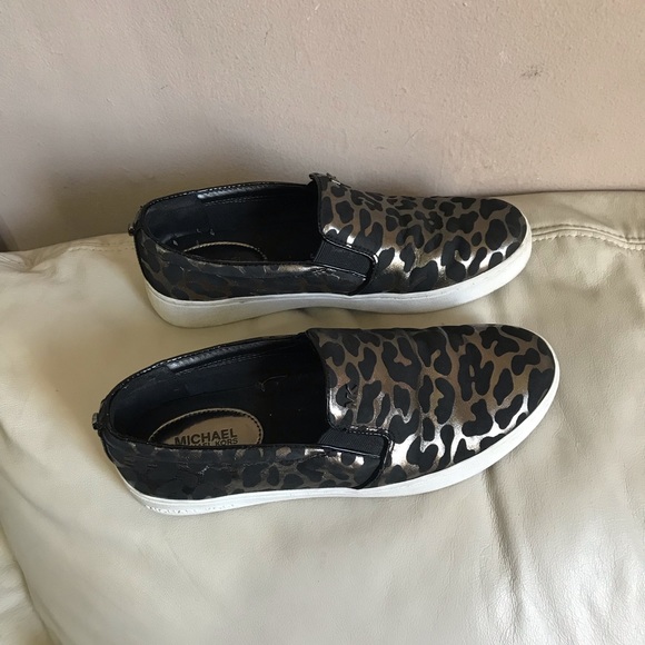 SOLD Michael Kors Cheetah Print Sneakers Metallic - Picture 2 of 6